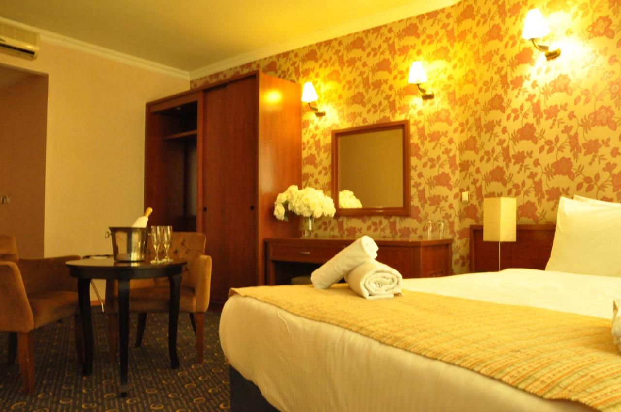 Kndf Marine Hotel Istanbul Eksteriør bilde